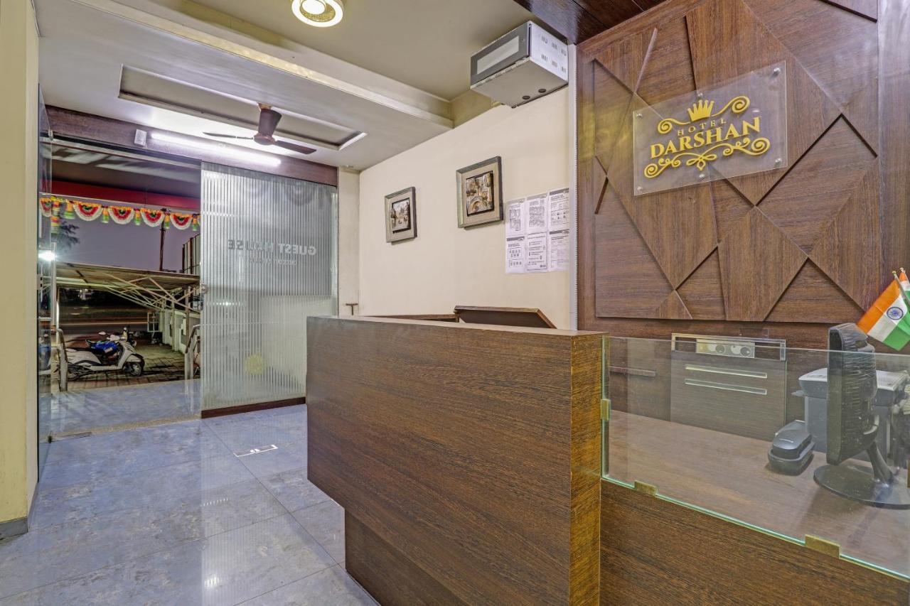 סוראט Oyo 82461 Hotel Darshan Banquet And Rooms מראה חיצוני תמונה